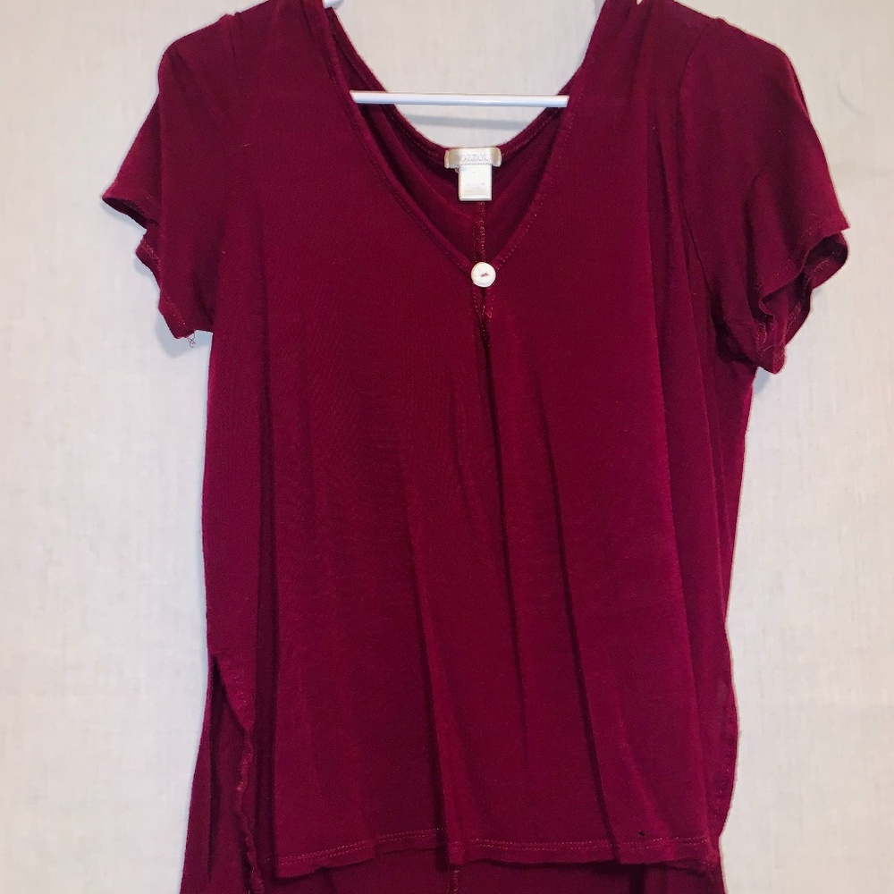 Maroon Tee Shirt w/ White Dainty Button